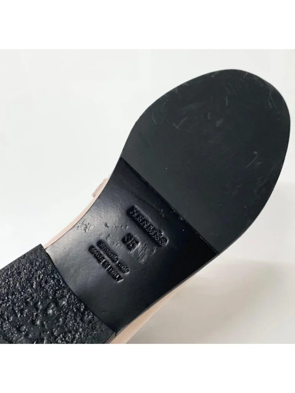 Hermes brand size